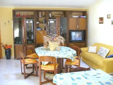 Casa A Garibaldi Tatil Evi Calasetta
